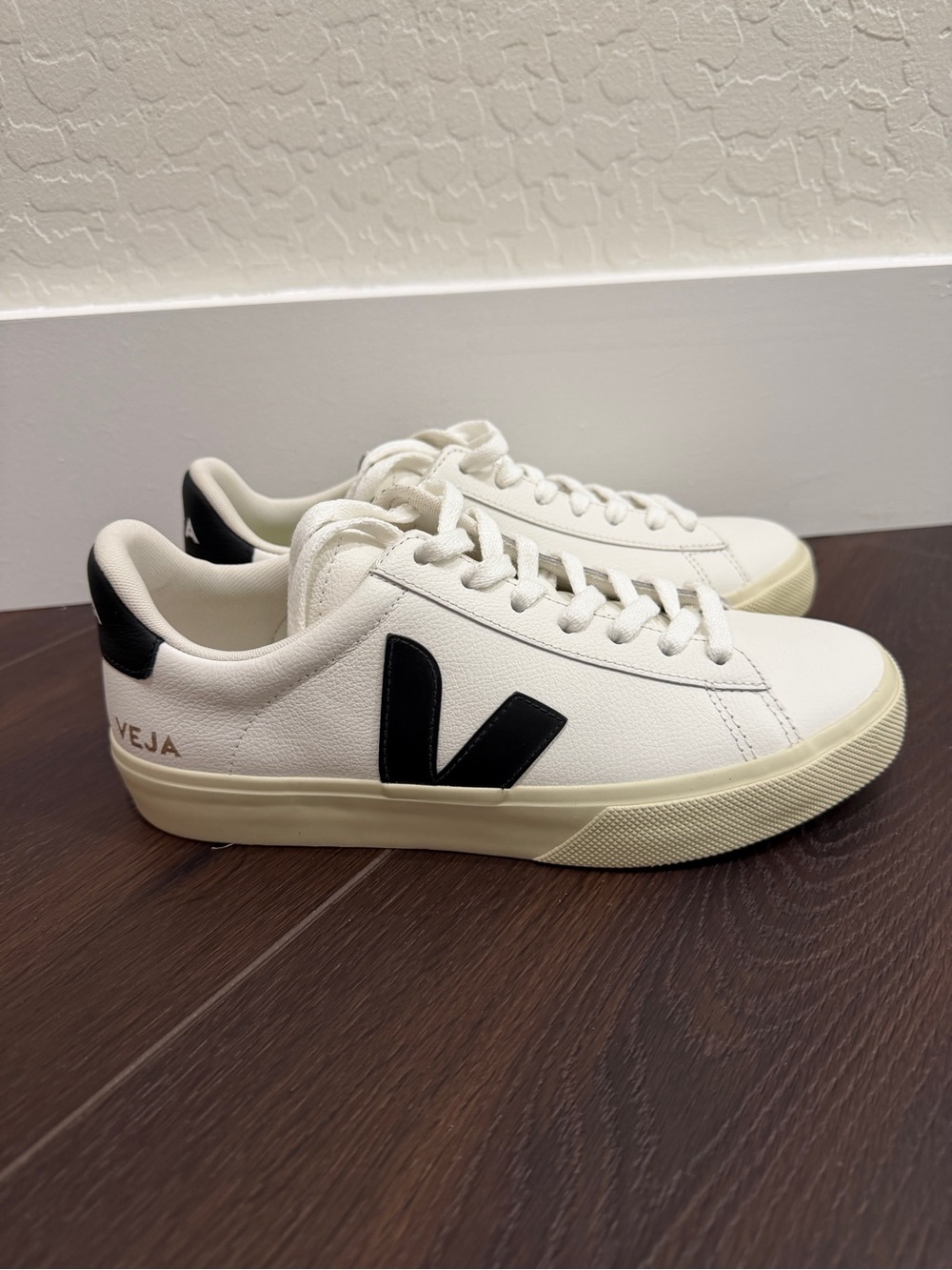 Veja Campo Chromefree White/Black Sneakers Womens Size 8 Retail $175 Brand New - Picture 2 of 5